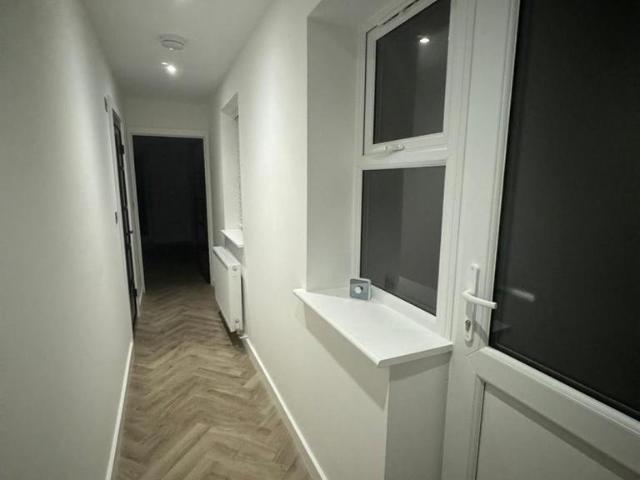 Carverhill Road, High Wycombe 1 bed flat to rent £1,450 pcm £335 pw