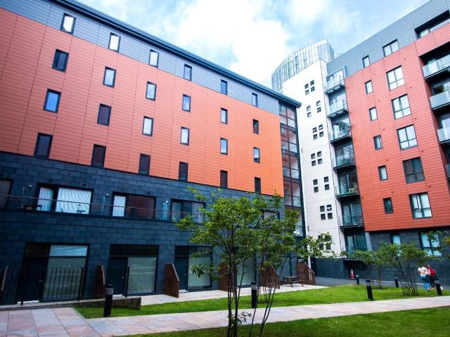Caryl Street, Liverpool L8, 3 bed flat to rent, £1,400 pcm | PrimeLocation
