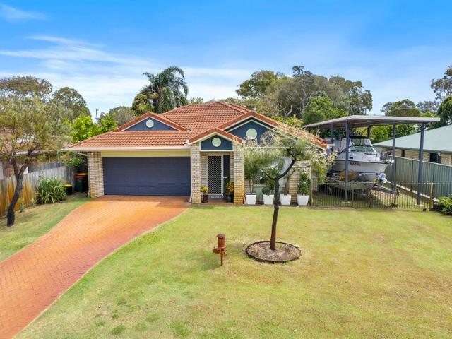 UNDER CONTRACT WITH THE KATH MACHEN BAXTER TEAM