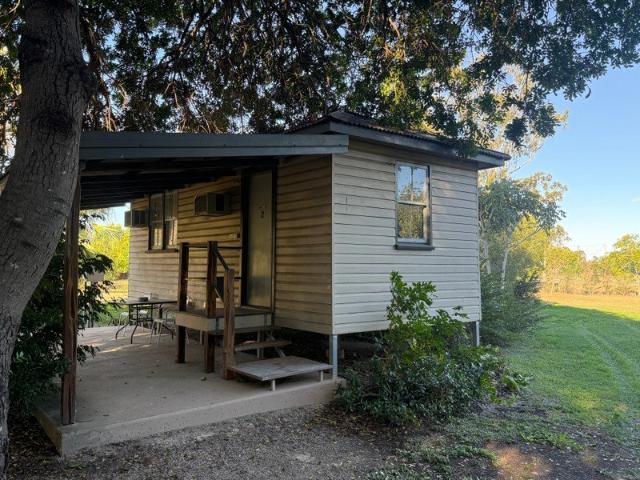 Caravan Park, House & Business Opportunity 3 Don St South Wowan and 5 Don St South Wowan, QLD