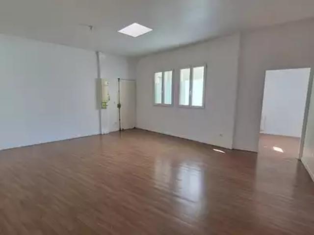 Carbon Blanc 33560 Achat / Vente appartement 3 pièces t3 au dernier étage parking