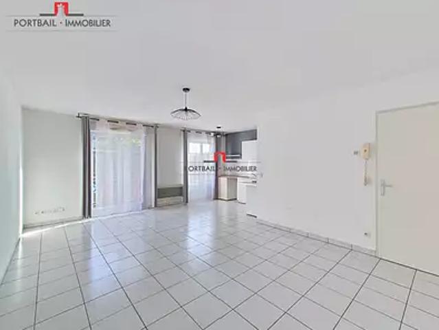 Carbon Blanc 33560 Achat / Vente appartement 2 pièces t2 parking