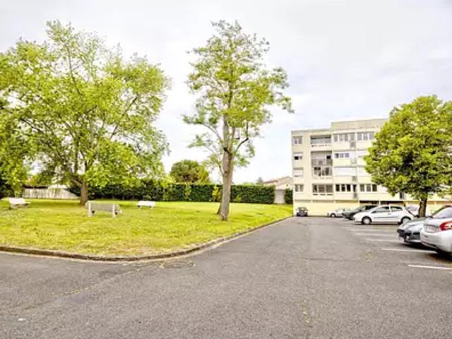 Carbon Blanc 33560 Achat / Vente appartement 6 pièces t6 au dernier étage