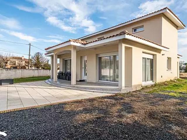 Carbon Blanc 33560 Achat / Vente maison 4 pièces t4 parking