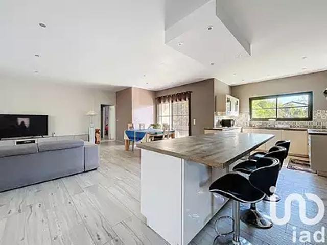 Carbon Blanc 33560 Achat / Vente maison 4 pièces t4