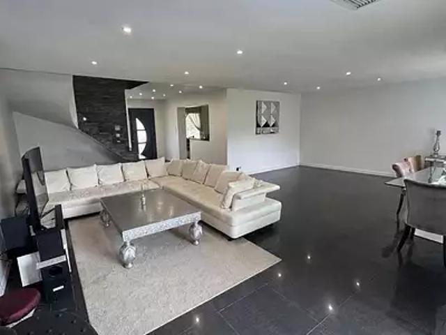 Carbon Blanc 33560 Achat / Vente maison 7 pièces t7