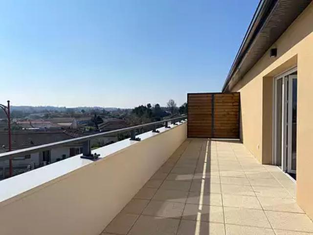 Carbon Blanc 33560 Location appartement 2 pièces t2 au dernier étage