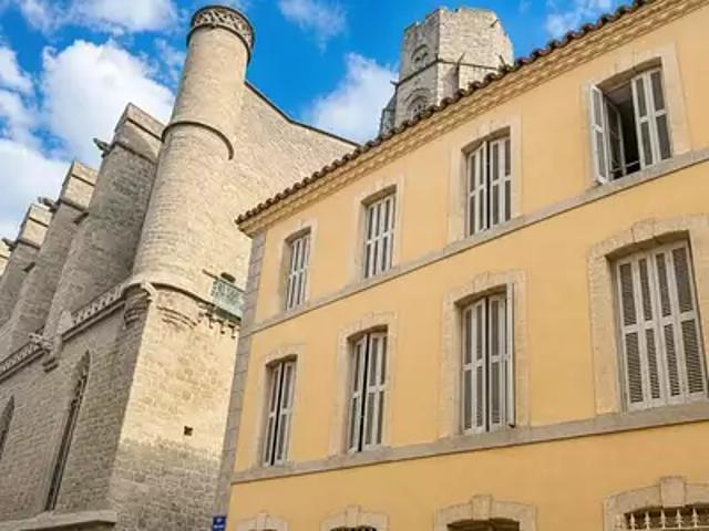 Carcassonne 11000 Achat / Vente appartement 11 pièces t11 terrasse cave