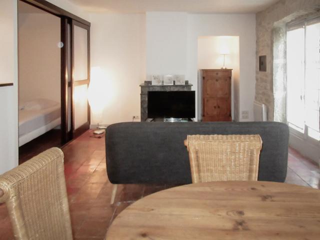 CARCASSONNE – CENTRE – à louer meublé bel appartement 2 pièces – 51m²