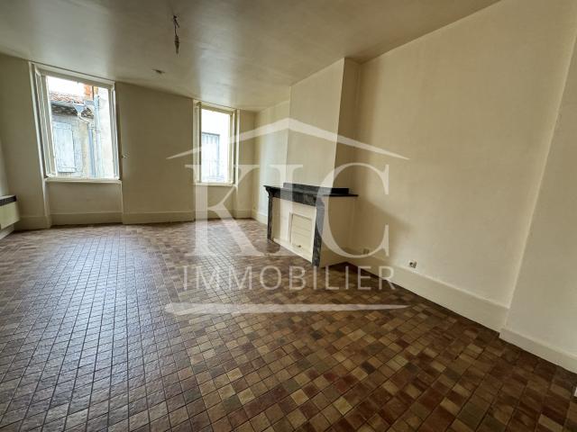 CARCASSONNE CENTRE VILLE Appartement Loué 39 m2
