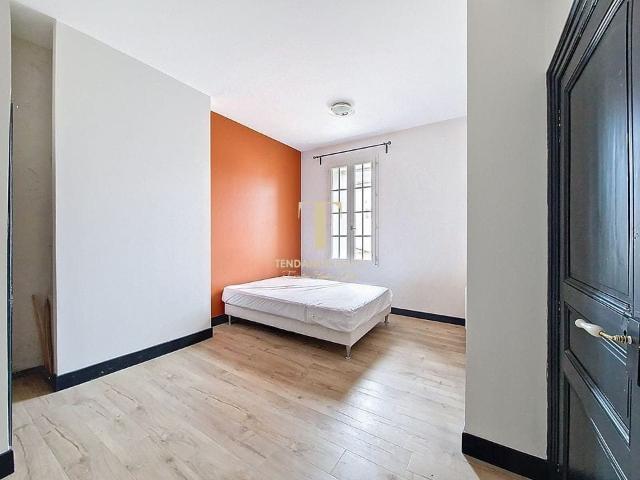 Carcassonne Centre ville: Superbe 3 pièces de 72m² avec g 72m² Carcassonne