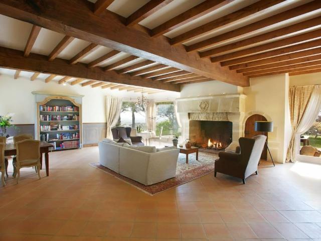 Secteur Carcassonne Demeure de Charme, 800m2 habitables. 800m² Carcassonne