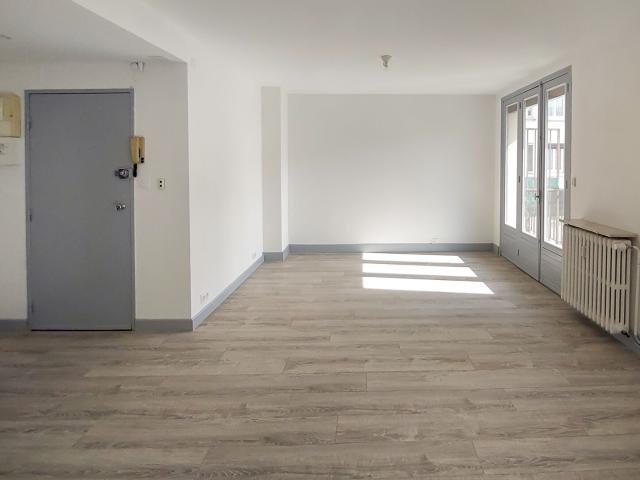 CARCASSONNE – PALAIS & BORDS D’AUDE A louer 3 pièce s 66.50 m2