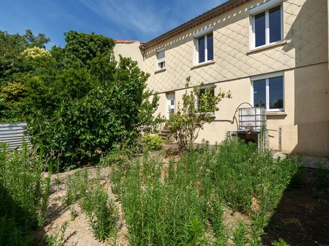 CARCASSONNE – PASTEUR à louer Maison T4 138m² 88m² avec jardin, vaste garage, et PAC