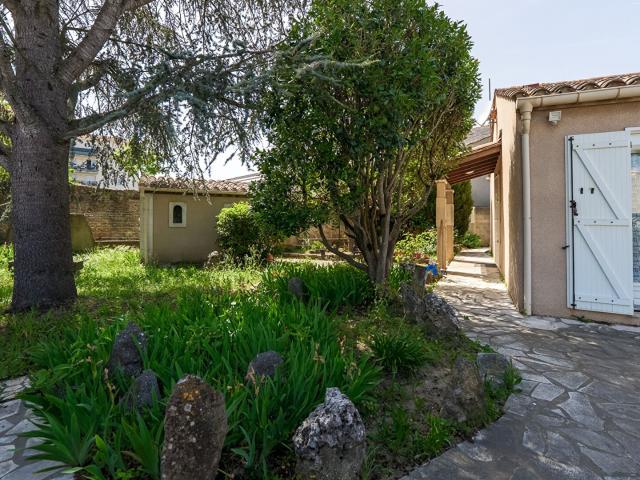 Carcassonne Pierre Blanche Villa T3 102m² 77m² hab. av. 102m² Carcassonne