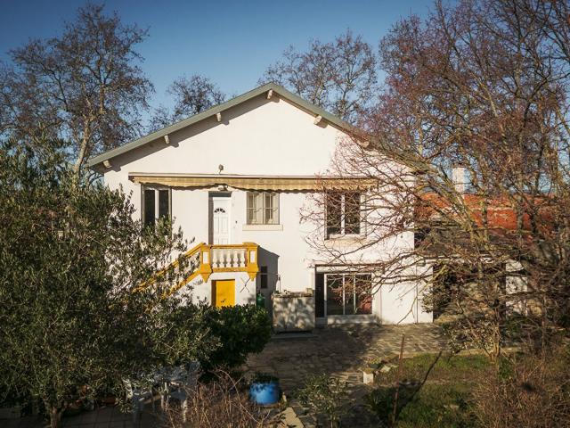 Carcassonne Quatre Chemins Villa T6 208m² 147m² hab. ave. 147m² Carcassonne