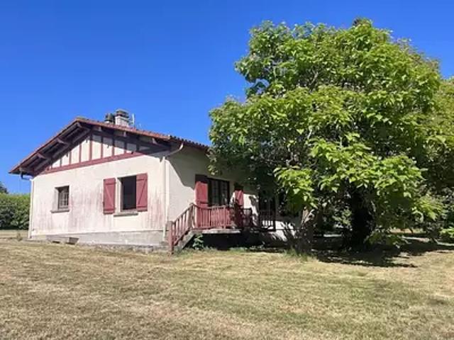 Carcen Ponson 40400 Achat / Vente maison 4 pièces t4 au dernier étage jardin