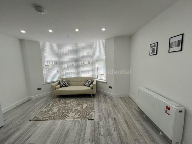 Cardiff, Albany Road, Roath, Cardiff, CF24 3NW, Albany Road, Roath, Cardiff, CF24 3NW