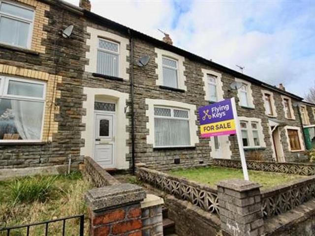Cardiff Road, Blackwood, NP12 3 bed terraced house to rent £850 pcm £196 pw