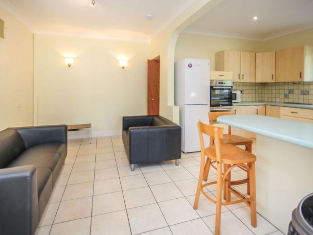 Cardigan Road, Bournemouth, BH9