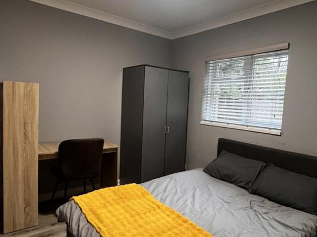 Cardigan Road, Bournemouth, Dorset, BH9 1 bed in a house share to rent £595 pcm £137 pw