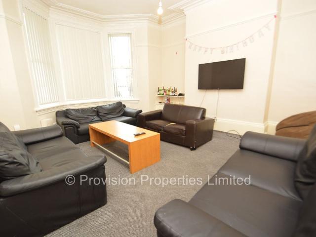 Cardigan Road, Headingley, Leeds LS6, 9 bed terraced house to rent, £3,861 pcm | PrimeLocation