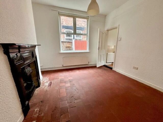 Cardwell Road, L19 6PP