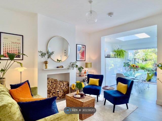 Carew Road, London N17, 4 bed terraced house to rent, £3,000 pcm | PrimeLocation