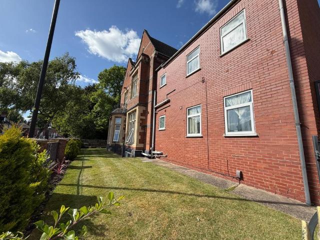 Carholme Road, Lincoln, LN1 Studio to rent £720 pcm £166 pw