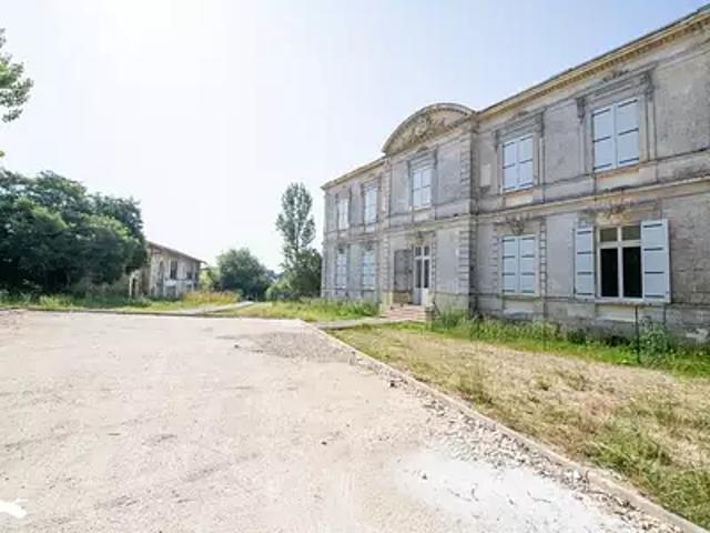 Carignan de Bordeaux 33360 Achat / Vente appartement 2 pièces t2 parking