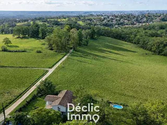 Carignan de Bordeaux 33360 Achat / Vente maison 8 pièces t8 piscine terrasse