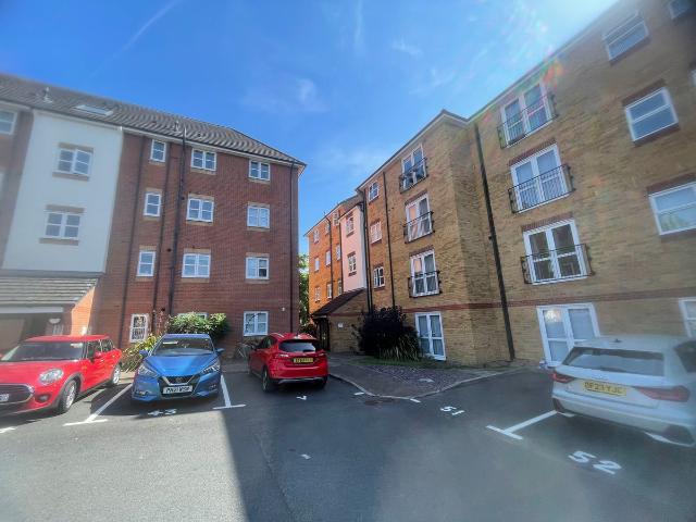 Carina Court, Liverpool L17, 2 bed flat to rent, £975 pcm | PrimeLocation