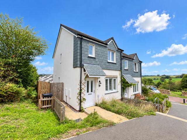 Carina Close, Liskeard PL14, 3 bed property to rent, £1,250 pcm | PrimeLocation
