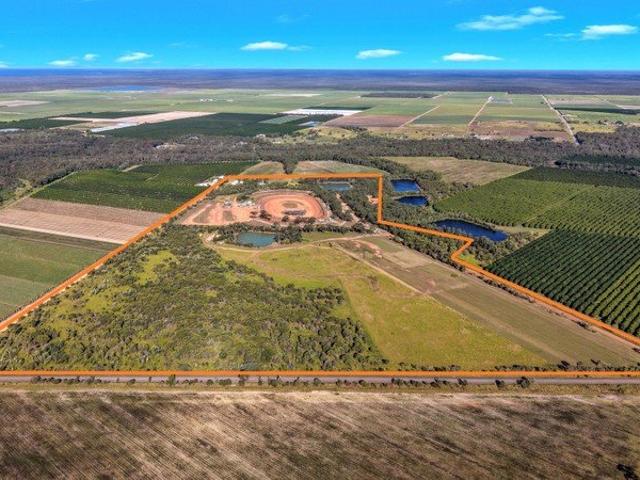 CARINA ENTERTAINMENT COMPLEX Incorporating Carina International Speedway Bundaberg