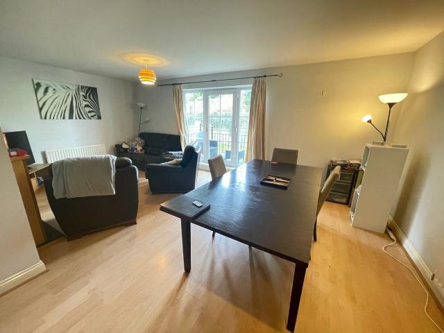 Carisbrooke Road, Leeds, West Yorkshire LS16, 3 bed flat to rent, £1,495 pcm | PrimeLocation
