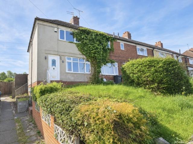 Carisbrooke Road, Wednesbury, West Midlands WS10, 3 bed terraced house to rent, £1,100 pcm | PrimeLocation