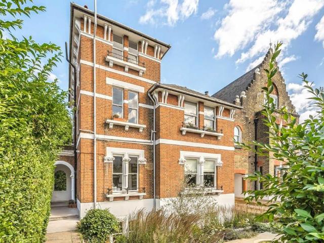 Carleton Road, London N7 2 bed flat to rent £3,250 pcm £750 pw
