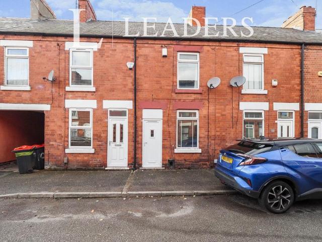 Carlingford Road, Hucknall, NG15 2 bed house to rent £900 pcm £208 pw