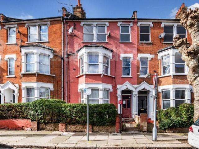 Carlingford Road, Turnpike Lane N15, 5 bed maisonette to rent, £3,445 pcm | PrimeLocation