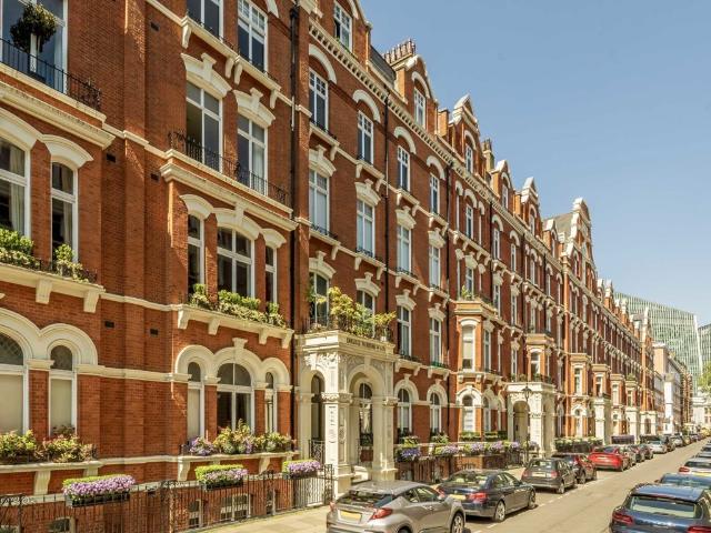 Carlisle Place, Westminster SW1P, 4 bed flat to rent, £8,246 pcm | PrimeLocation