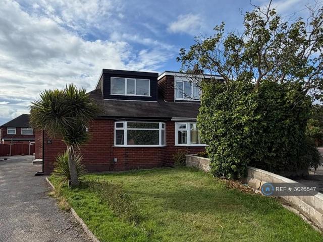 Carlos Place, Newcastle, ST5 3 bed bungalow to rent £1,295 pcm £299 pw