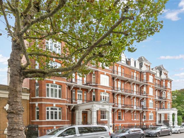Carlton Mansions, Holland Park W14, 3 bed flat to rent, £7,000 pcm | PrimeLocation