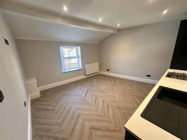 Carlton Mount, Birkenhead, CH42