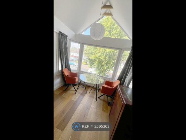 Carlton Avenue East, Wembley HA9, 1 bed flat to rent, £1,200 pcm | PrimeLocation