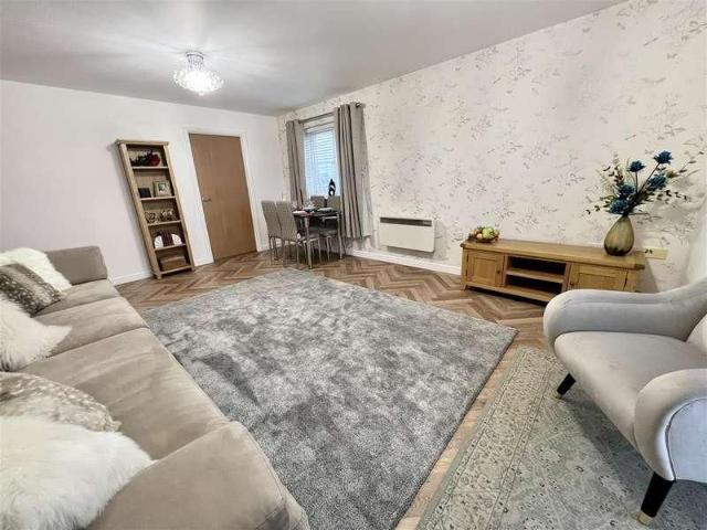 Carlton Court, Barnsley, S71