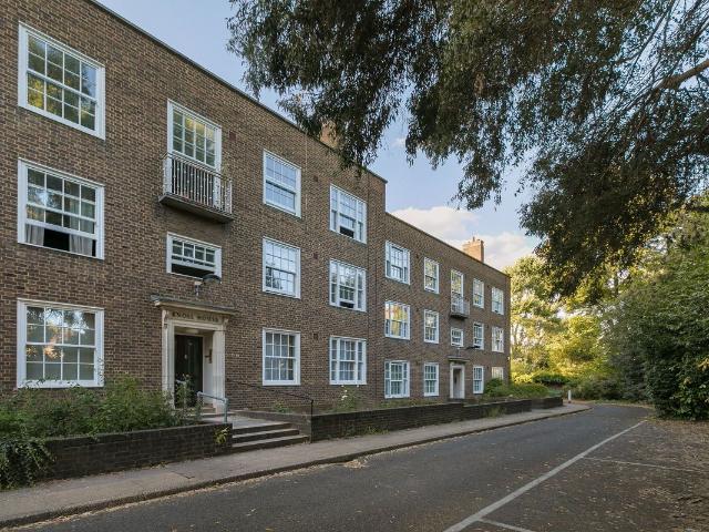 Carlton Hill, London NW8, 2 bed flat to rent, £2,750 pcm | PrimeLocation