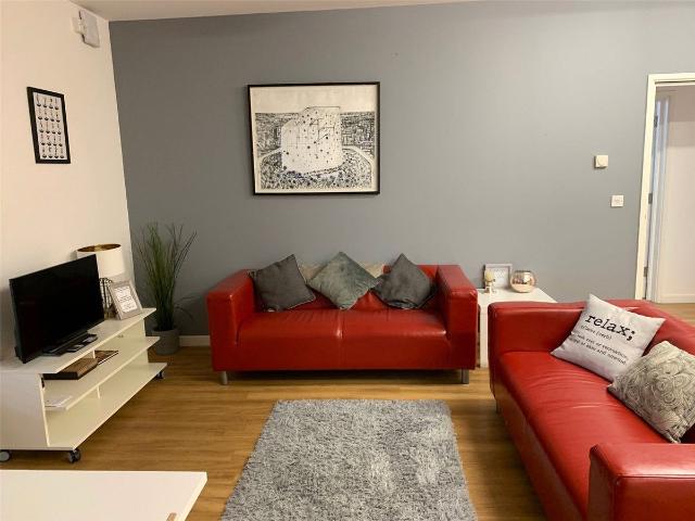Carlton House, Carl, Southampton SO15, 6 bed flat to rent, £1,950 pcm | PrimeLocation