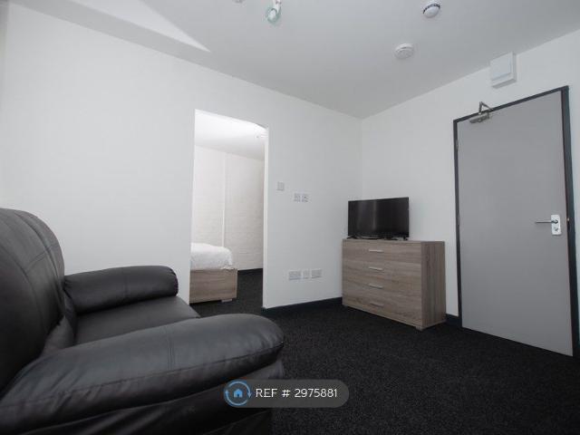 Carlton House, Stoke On Trent ST4, 1 bed flat to rent, £850 pcm | PrimeLocation