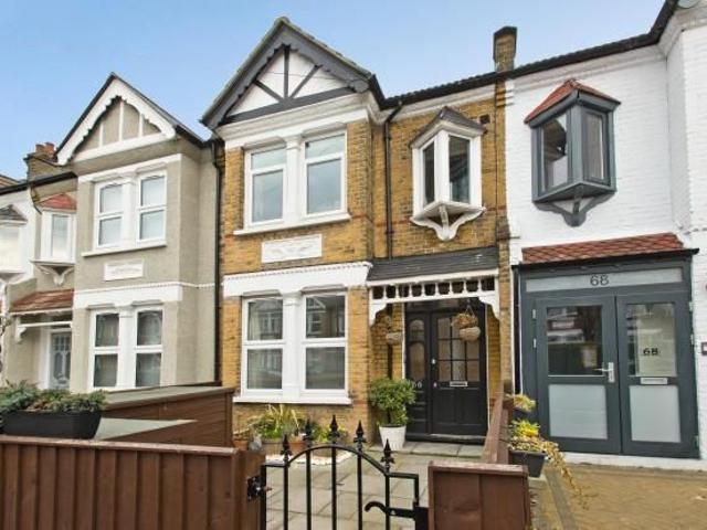 Carlton Park Avenue, Raynes Park SW20, 1 bed flat to rent, £1,750 pcm | PrimeLocation