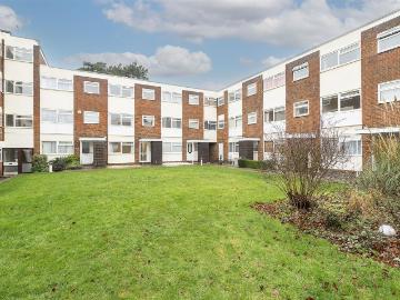 Carlton Road, Harpenden AL5, 4 bed terraced house to rent, £2,250 pcm | PrimeLocation